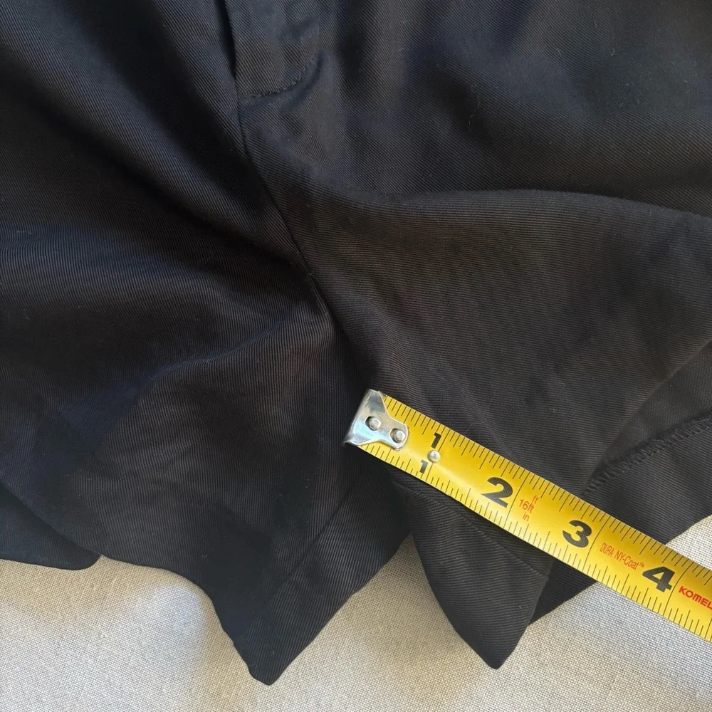 Reformation Mason High Rise Shorts Black Tencel Tailored Size 6 - Picture 8 of 9